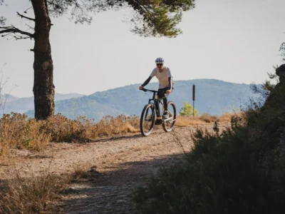Deruiz neue E-Mountainbike: Dolomit macht sein Debüt
